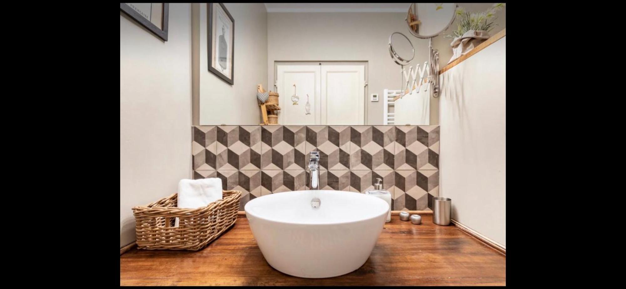 Ferienwohnung Cocoon, Atypical Flat In Historic Center & Breakfast Sarzana Exterior foto