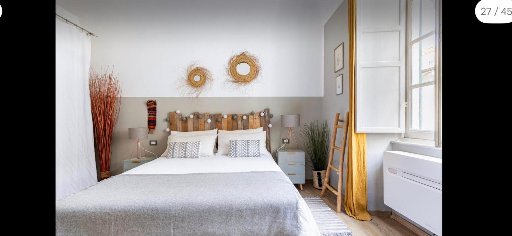 Ferienwohnung Cocoon, Atypical Flat In Historic Center & Breakfast Sarzana Exterior foto