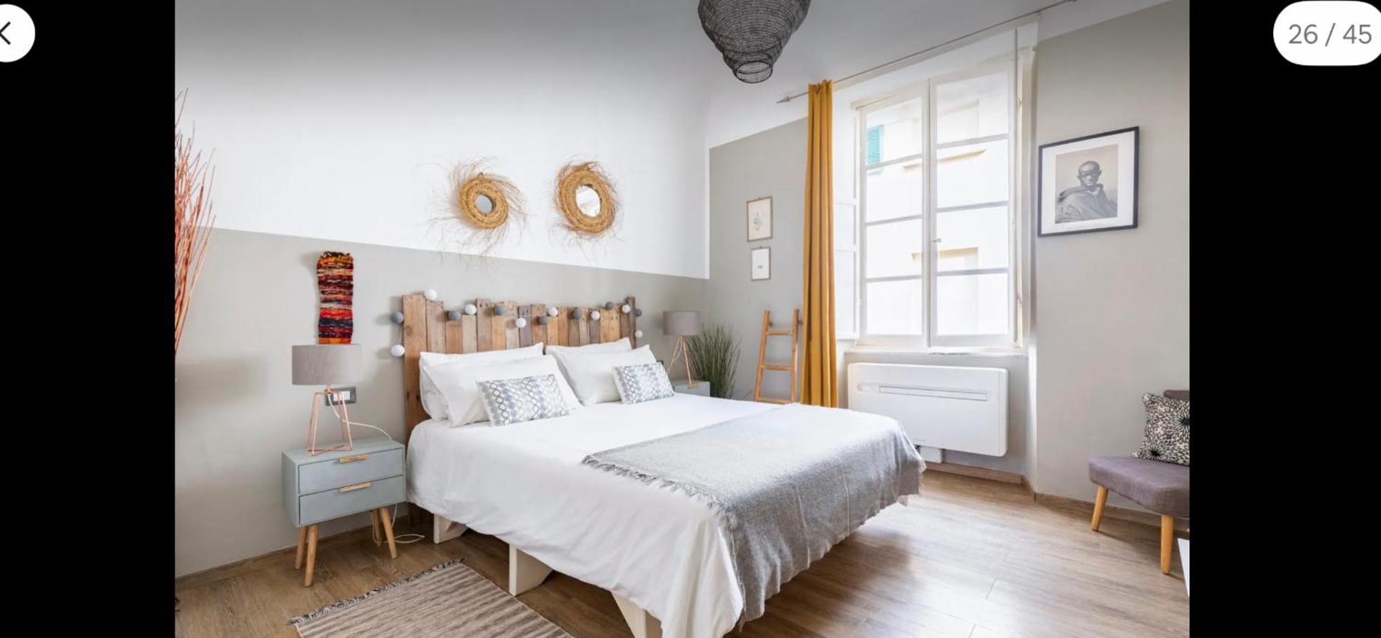 Ferienwohnung Cocoon, Atypical Flat In Historic Center & Breakfast Sarzana Exterior foto